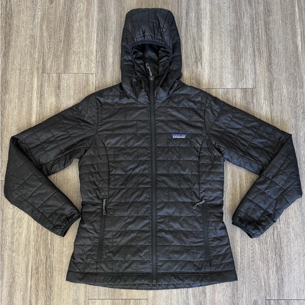 2020 Patagonia Nano Puff Hooded Jacket Womens Small Black Hoody Coat Great Cond